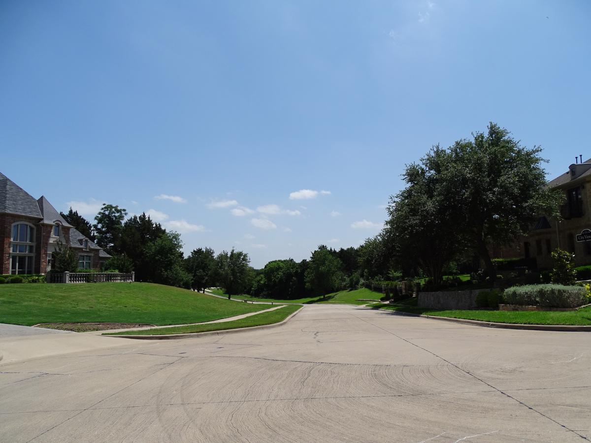 Photo of 2103-grand-view-ct-cedar-hill-tx-75104