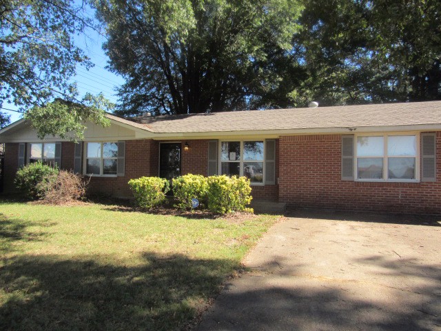 Photo of 123-lively-st-senatobia-ms-38668