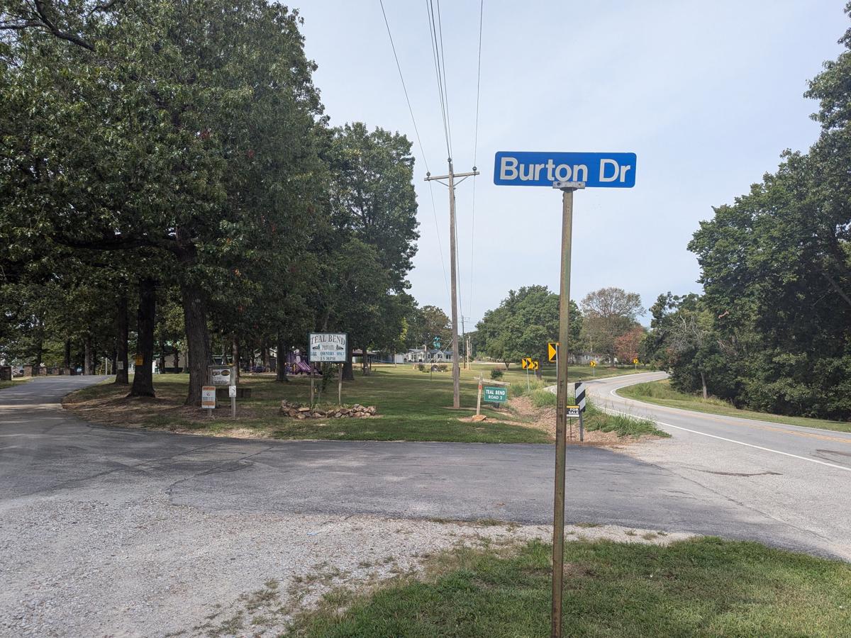 Photo of 12226-burton-dr-warsaw-mo-65355