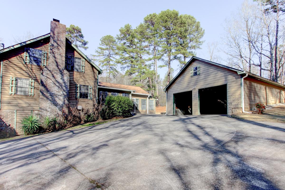 Photo of 1678-woodcrest-dr-ne-conyers-ga-30012