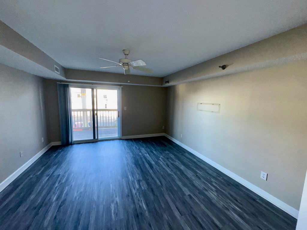 Photo of 9535-bay-front-dr-apartment-207-norfolk-va-23518