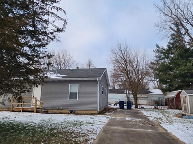 Photo of 1725-ribble-st-saginaw-mi-48601