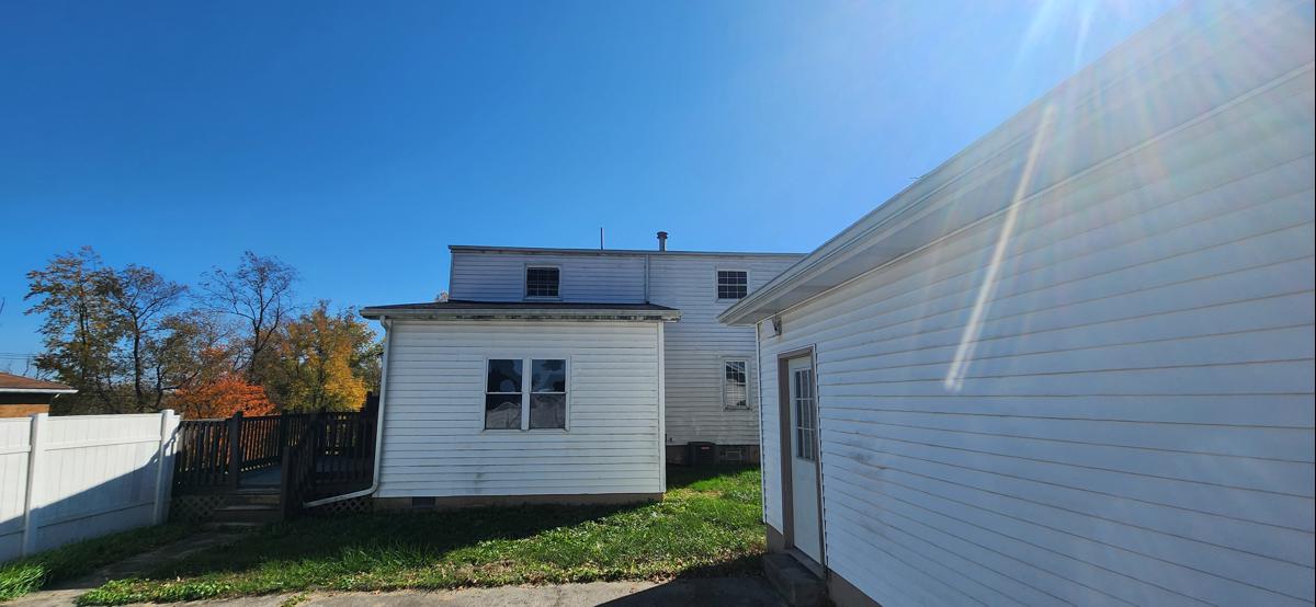 Photo of 208-greenbrier-rd-weirton-wv-26062