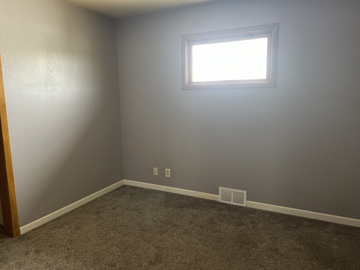 Photo of 715-s-willow-ave-sioux-falls-sd-57104