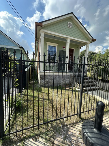 Photo of 2220-n-prieur-st-new-orleans-la-70117