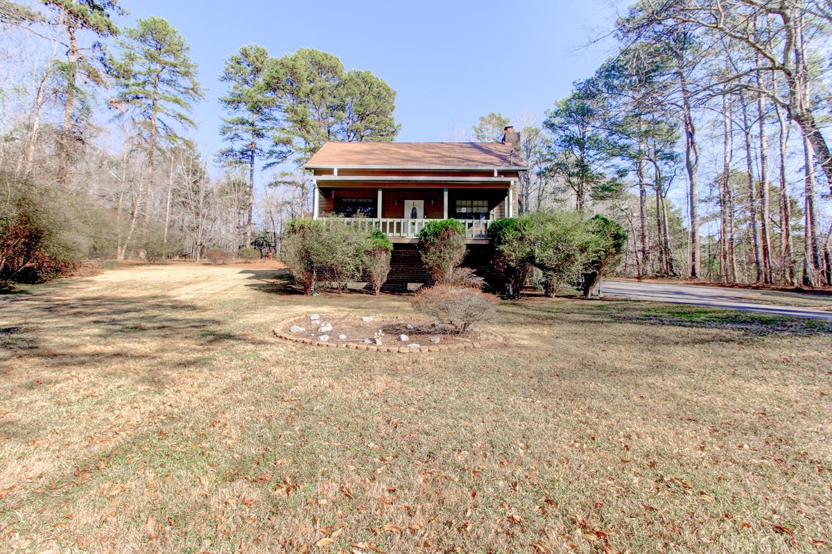 Photo of 1678-woodcrest-dr-ne-conyers-ga-30012