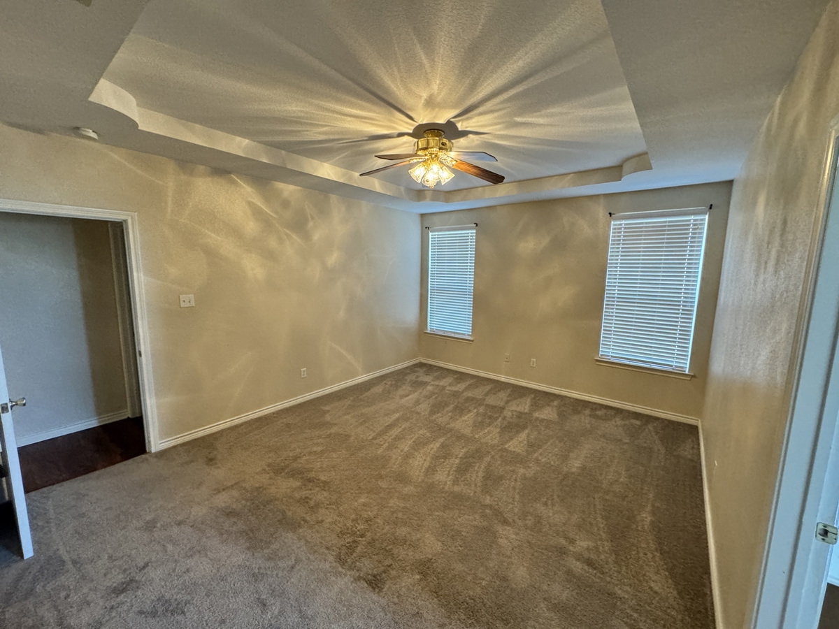 Photo of 7103-treaty-oaks-blvd-granbury-tx-76048