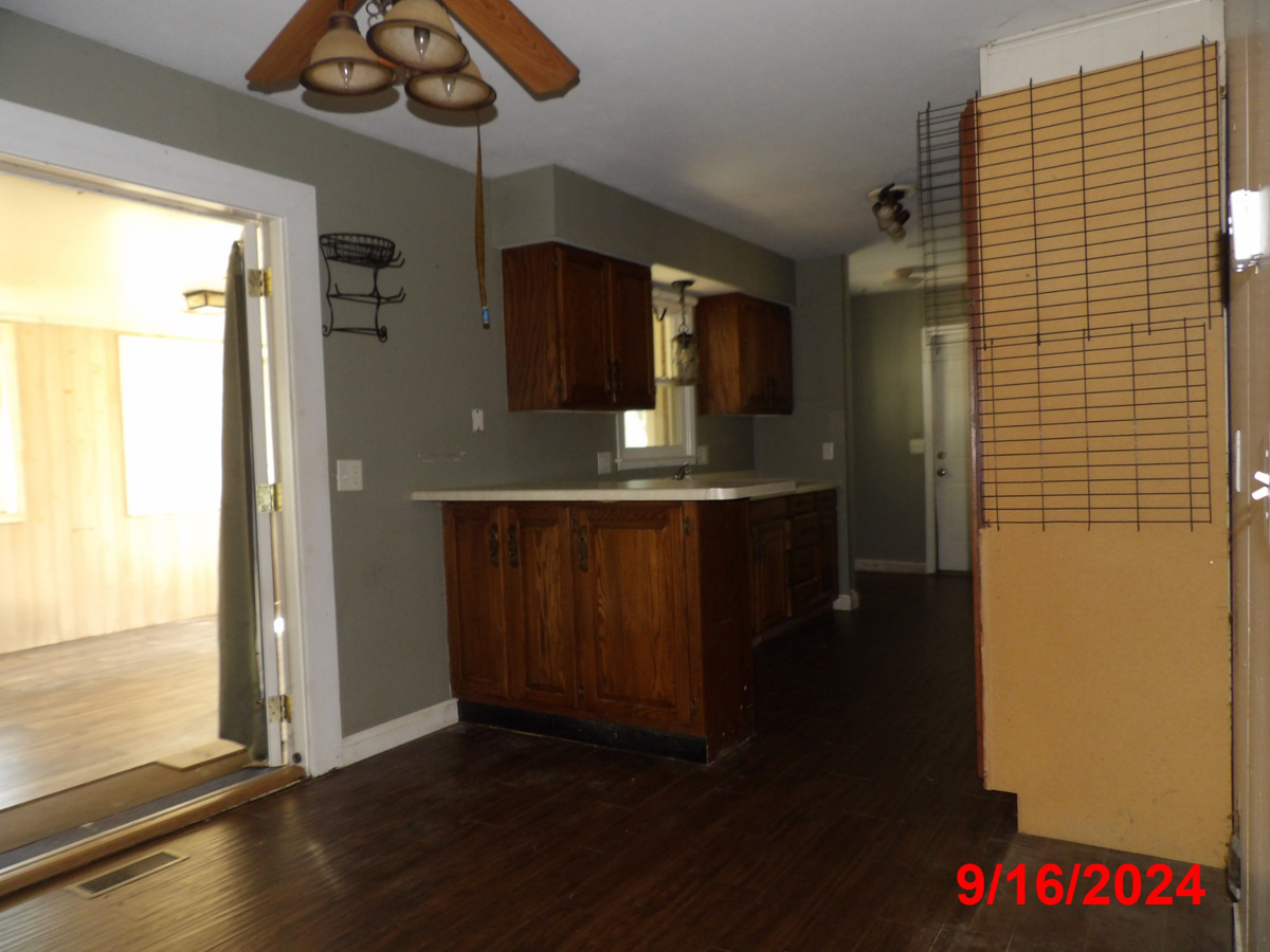 Photo of 7130-glenmore-dr-lambertville-mi-48144