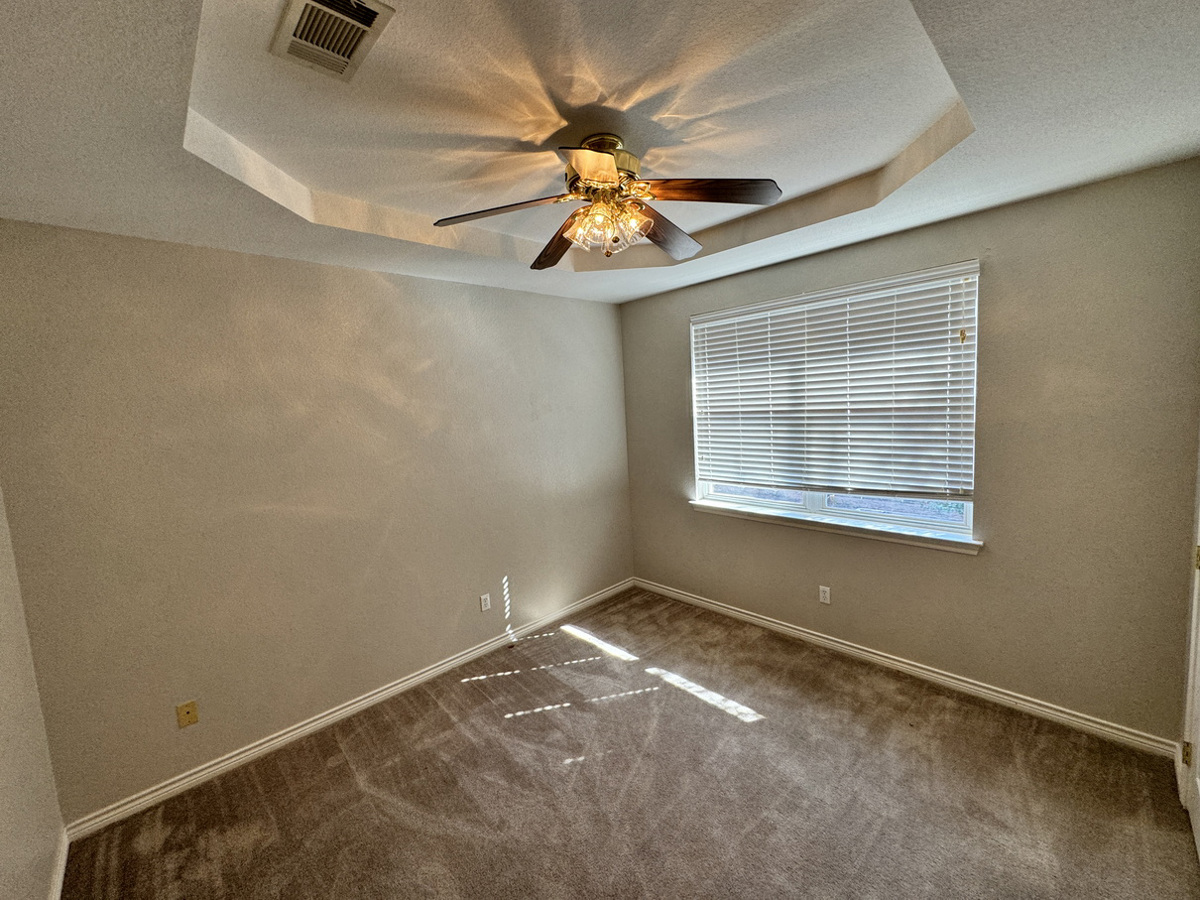 Photo of 7103-treaty-oaks-blvd-granbury-tx-76048