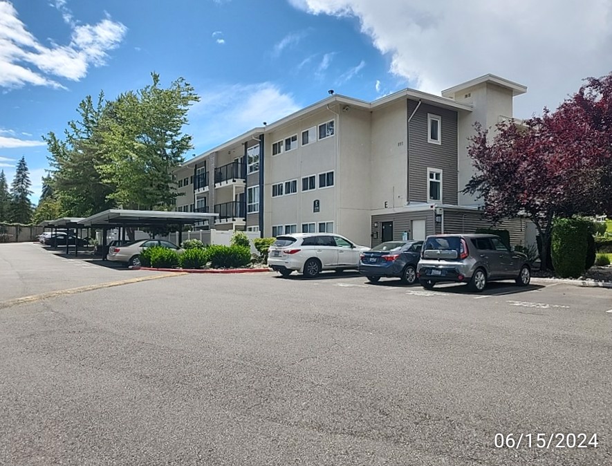 Photo of 12700-ne-8th-st-e303-bellevue-wa-98005