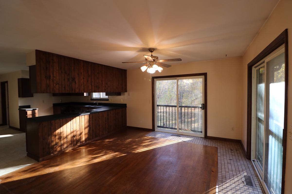 Photo of 1275w-oakwood-rd-oxford-mi-48371