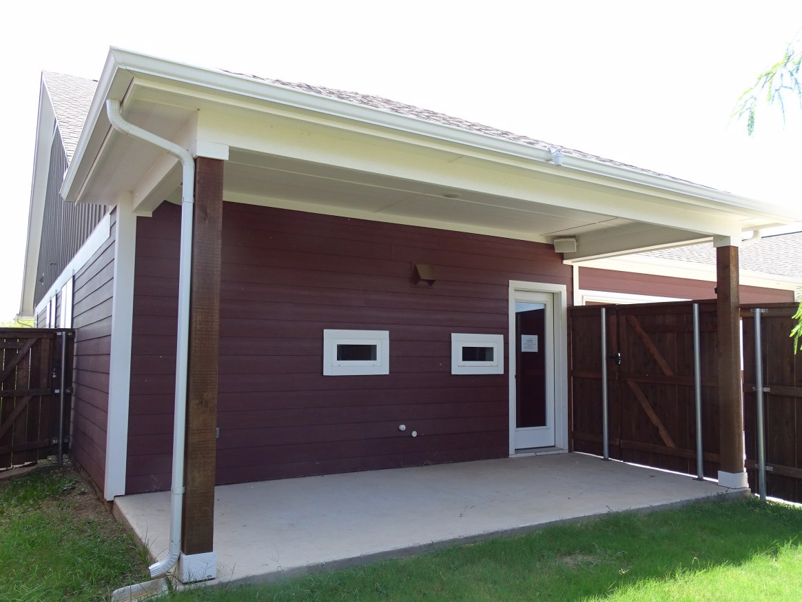 Photo of 10936-rochelle-ct-midlothian-tx-76065