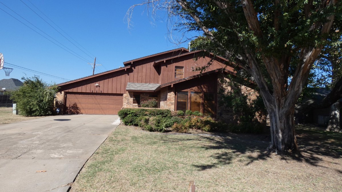 Photo of 219-nw-74th-st-lawton-ok-73505