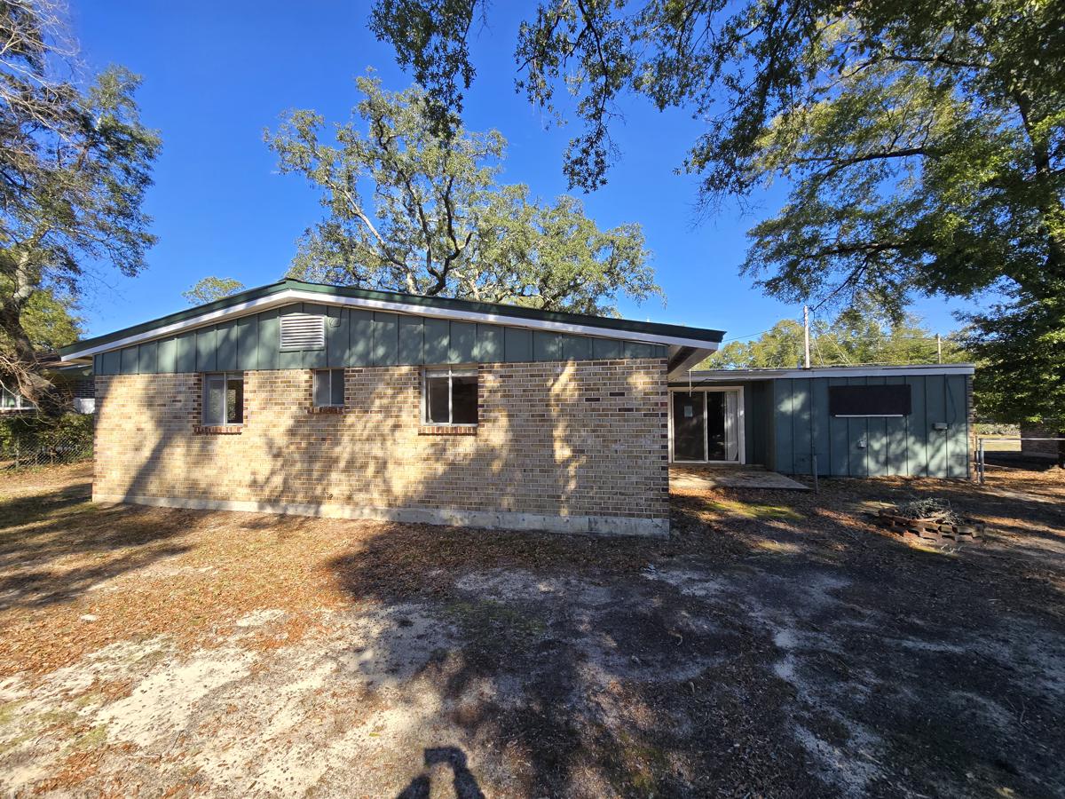 Photo of 6445-berryhill-rd-milton-fl-32570