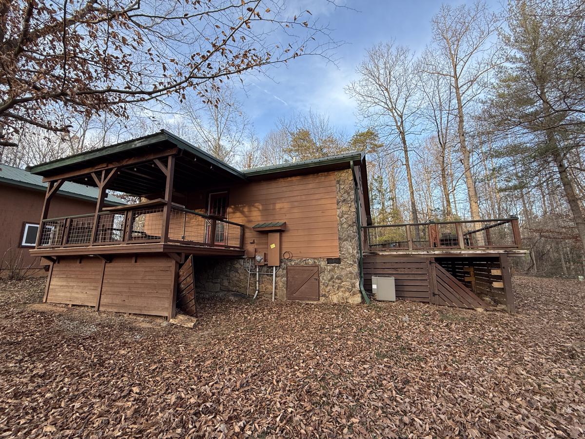 Photo of 585-cabin-cove-ln-moravian-falls-nc-28654