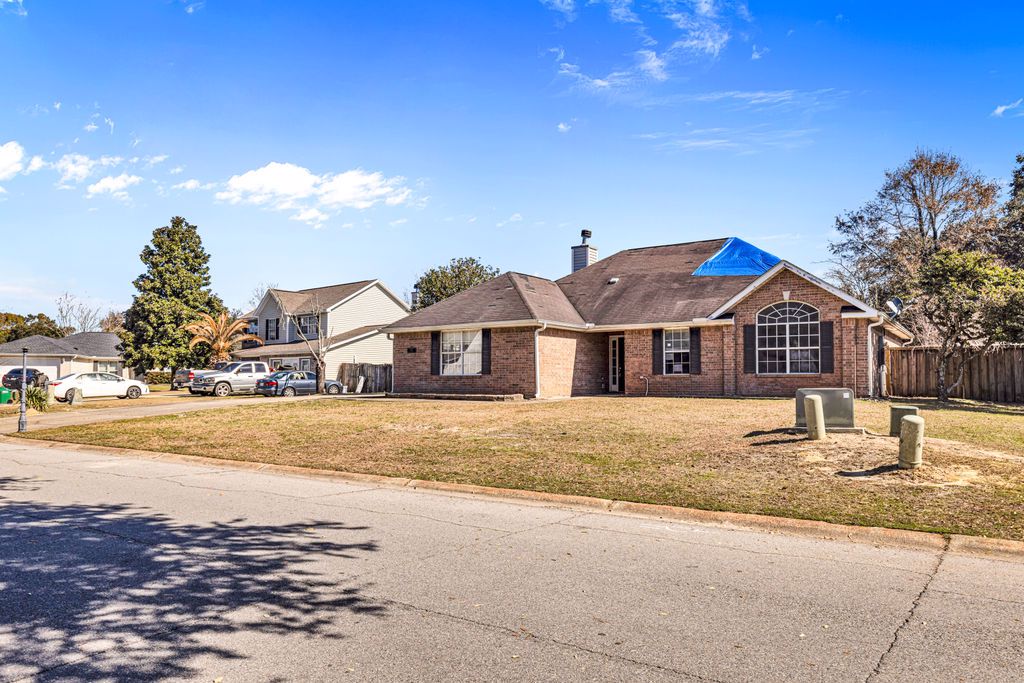 Photo of 8125-rue-hollifield-ocean-springs-ms-39564