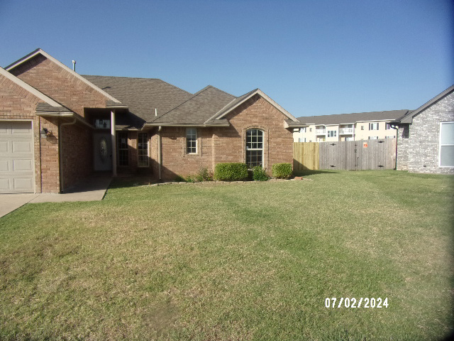 Photo of 7206-sw-stradford-avenue-lawton-ok-73505