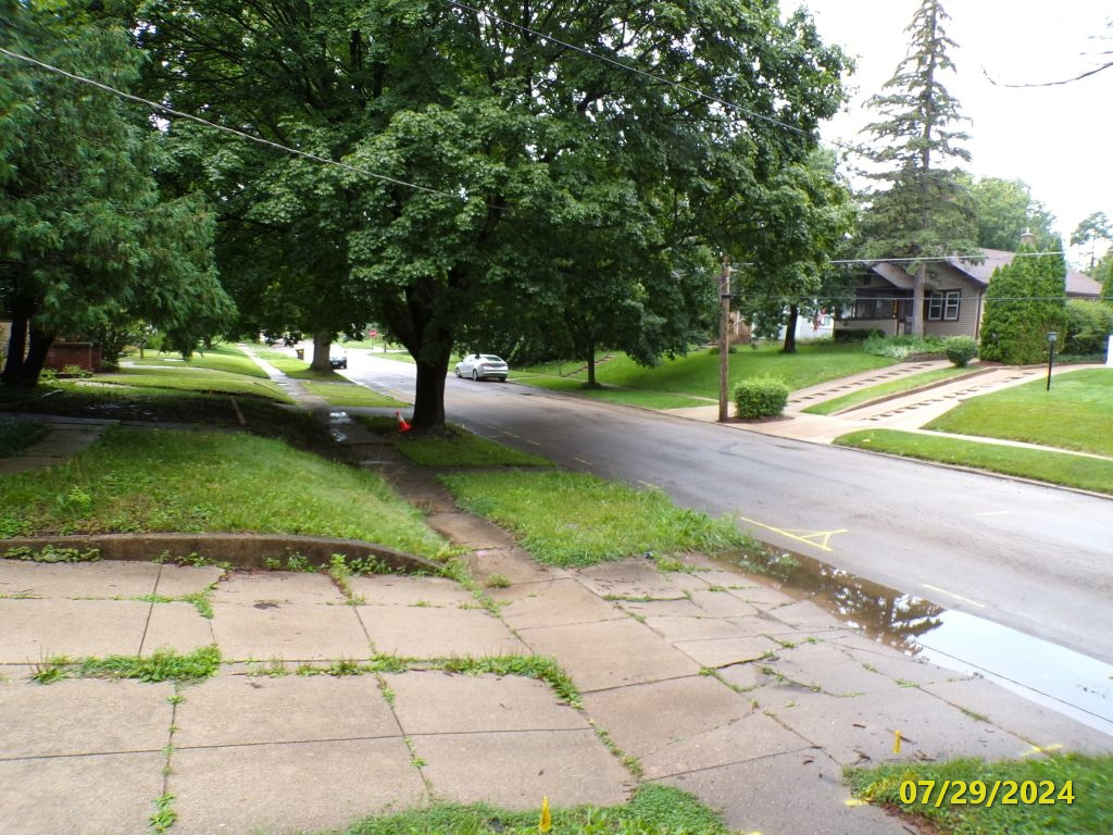 Photo of 1149-w-pleasant-st-freeport-il-61032