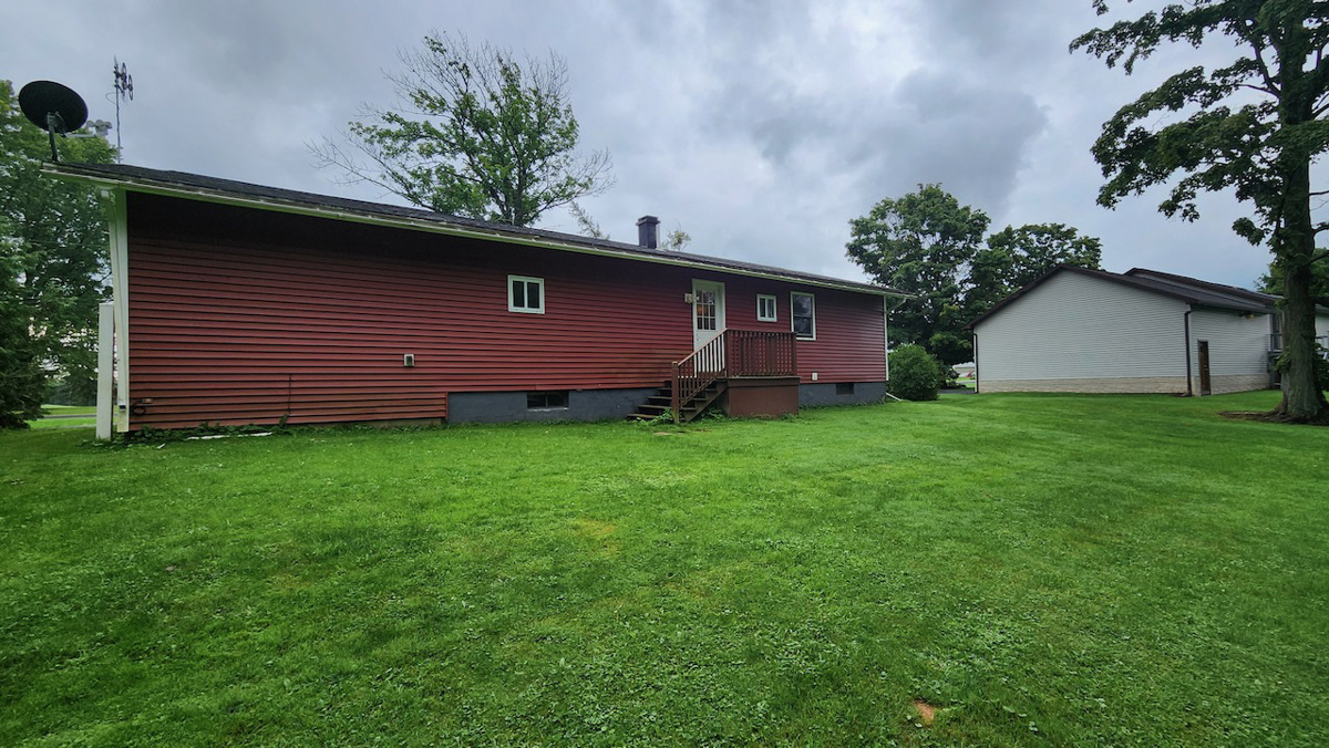 Photo of 6913-fairway-dr-westmoreland-ny-13490