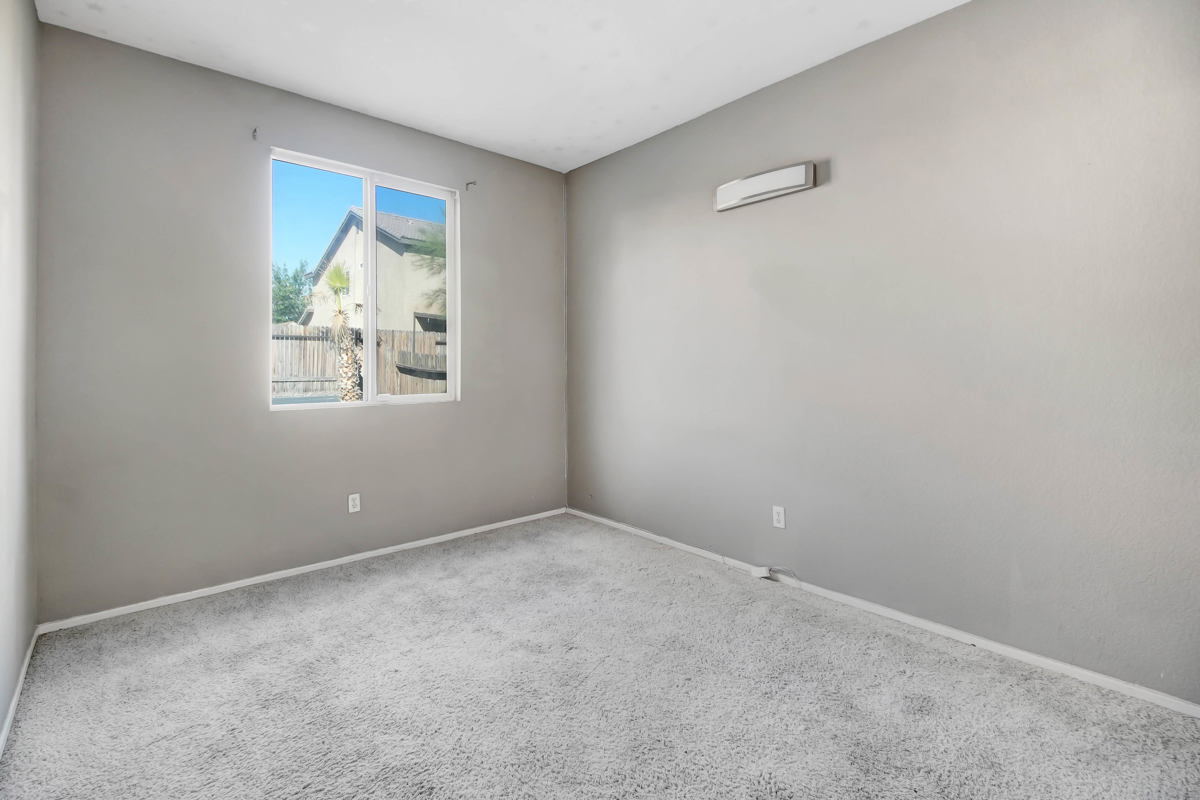 Photo of 13164-keokuk-street-victorville-ca-92395