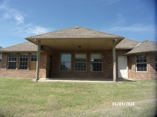 Photo of 7206-sw-stradford-avenue-lawton-ok-73505