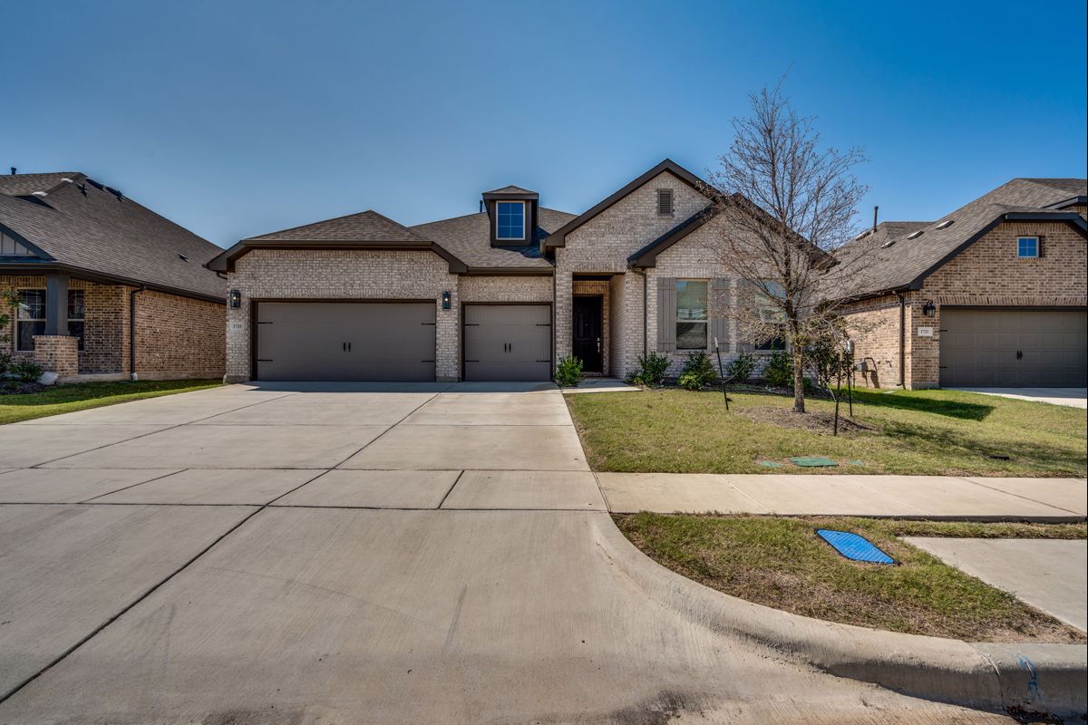 Photo of 1725-whitney-drive-forney-tx-75126