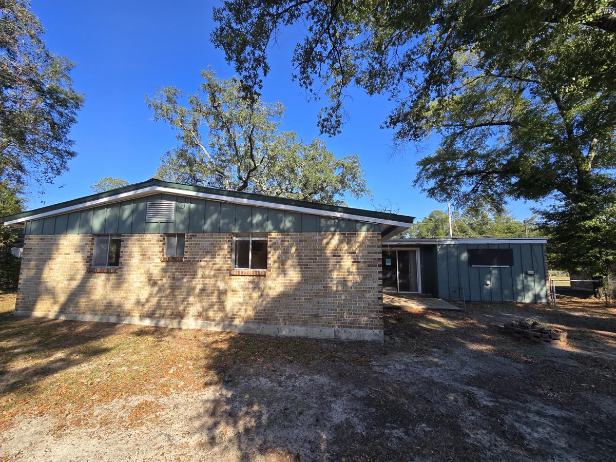 Photo of 6445-berryhill-rd-milton-fl-32570