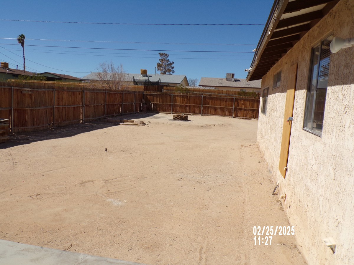 Photo of 5528-daisy-ave-twentynine-palms-ca-92277