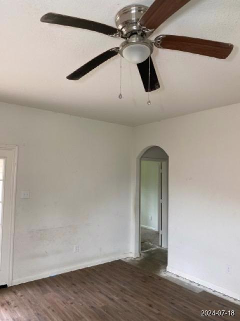 Photo of 7571-fettle-ln-conroe-tx-77304