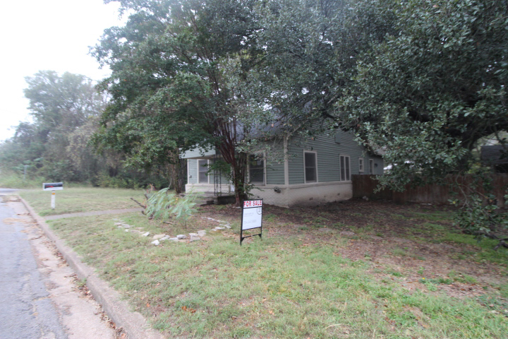 Photo of 212-s-stidham-st-hamilton-tx-76531