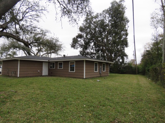 Photo of 1536-mustang-ave-west-orange-tx-77630