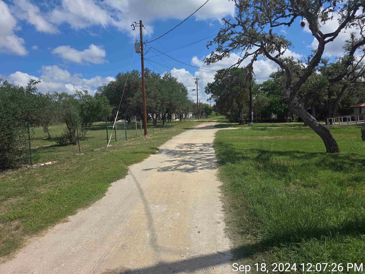 Photo of 158-all-b-avenue-lakehills-tx-78063