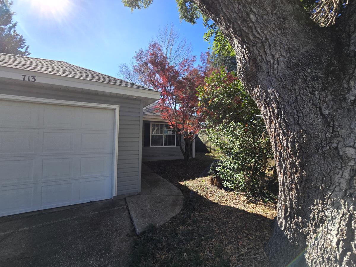 Photo of 713-thornwood-pl-pensacola-fl-32514