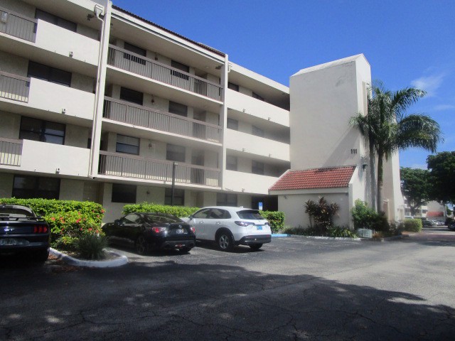 Photo of 111-lake-emerald-dr-unit-302-oakland-park-fl-33309