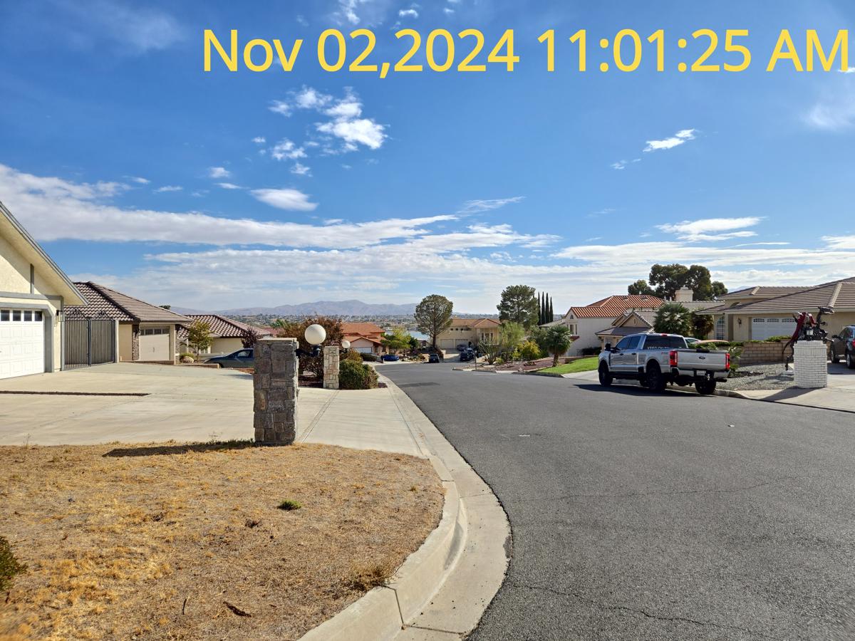 Photo of 17830-san-gabriel-ln-victorville-ca-92395