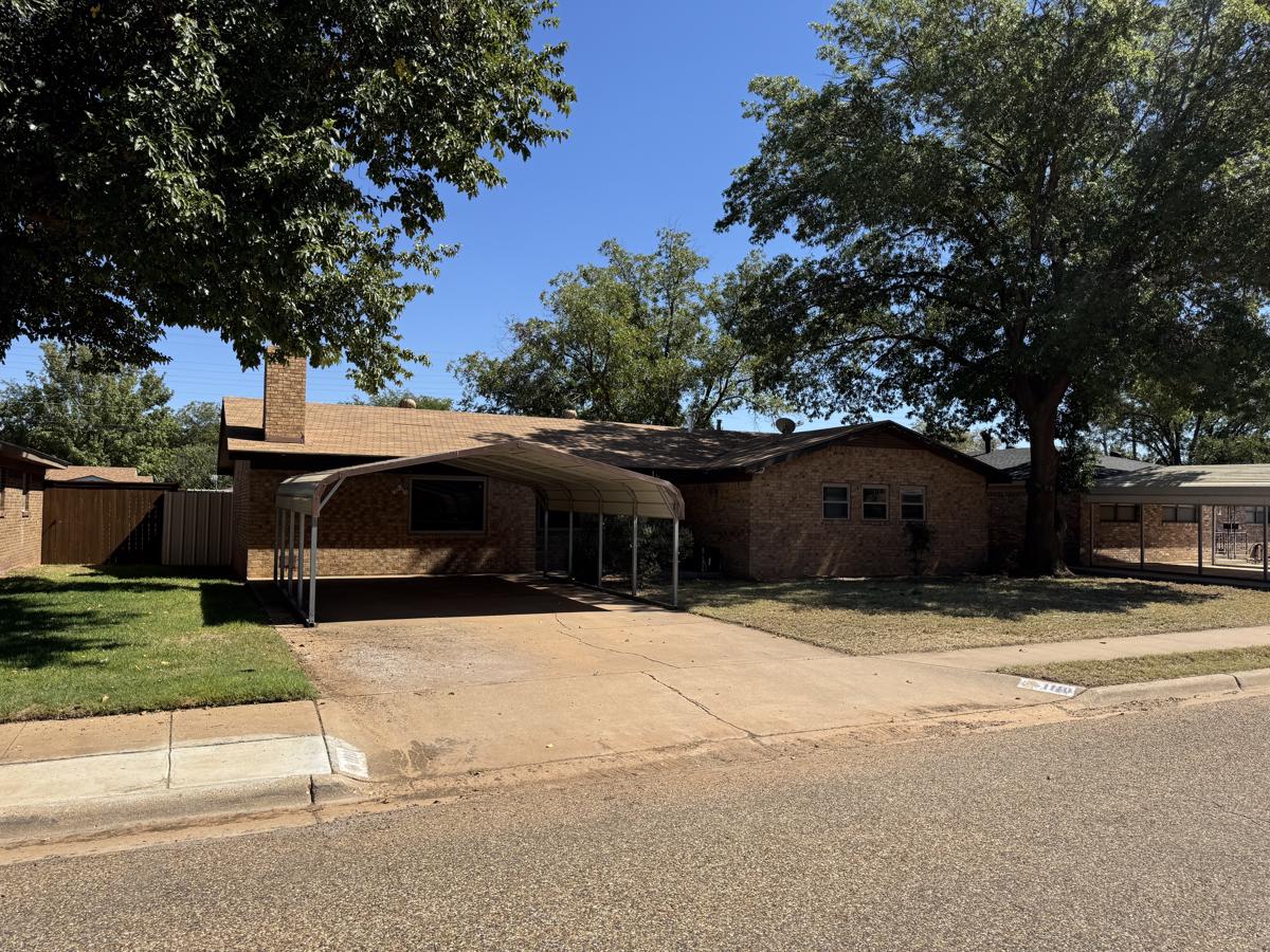 Photo of 1110-s-pecos-st-brownfield-tx-79316