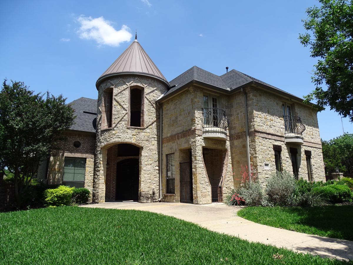 Photo of 2103-grand-view-ct-cedar-hill-tx-75104