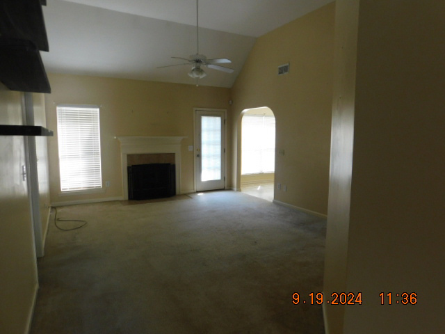 Photo of 505-camden-cove-cir-calera-al-35040