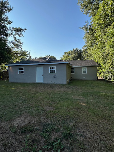 Photo of 106-woodland-dr-enterprise-al-36330