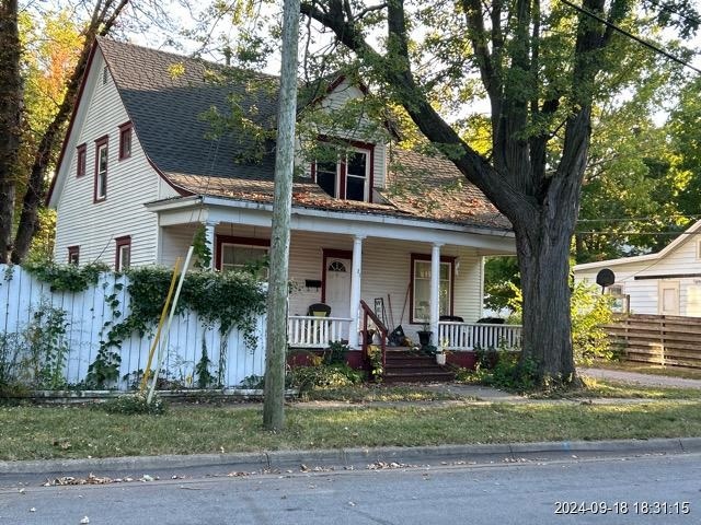 Photo of 224-e-berry-st-adrian-mi-49221